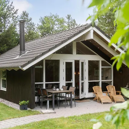 Amazing Home In Ansager With Wifi Feriehus